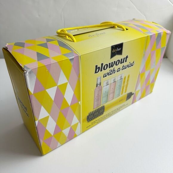 Drybar Blowout With A Twist Set Limited Edition NIB - Picture 4 of 8